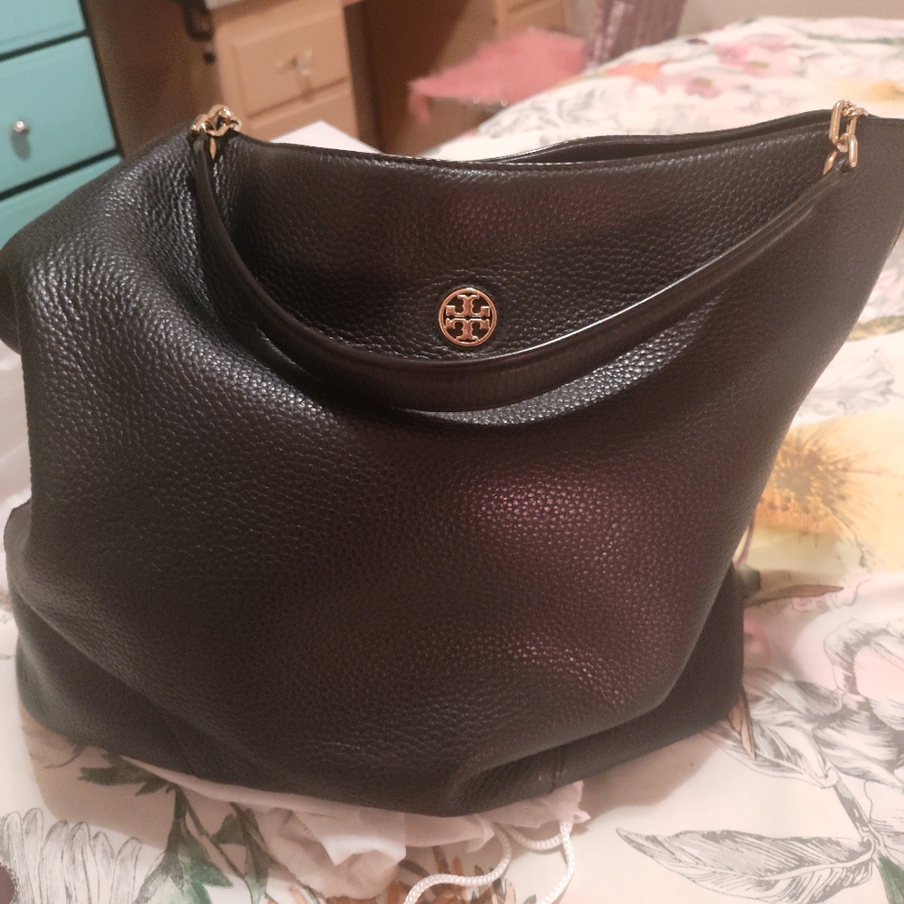LIKE NEW Tory Burch Black Pebbled Leather Women's Shoulder Bag